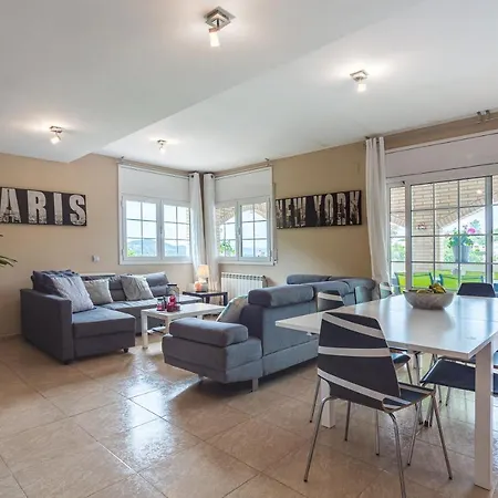 度假居 Yulia 比德雷雷斯